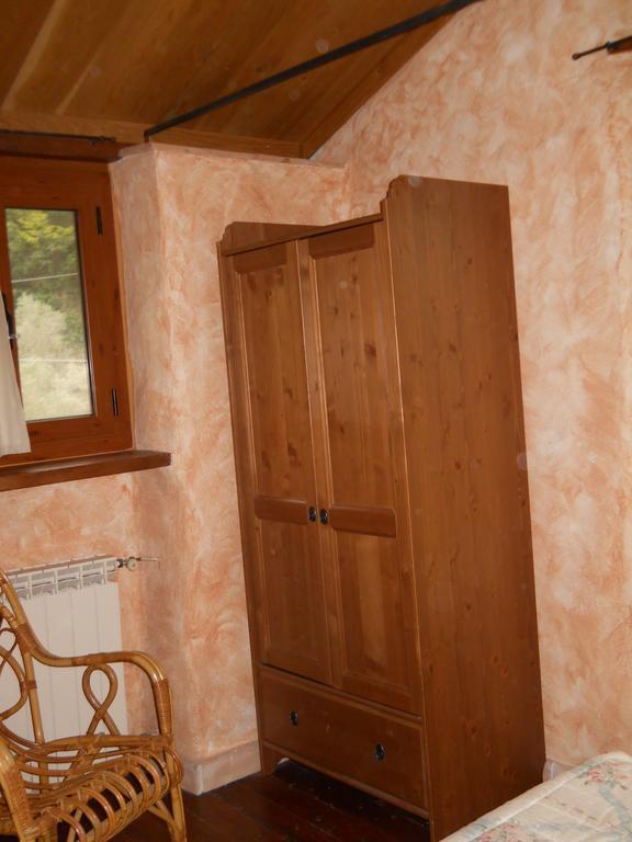 Lo Scoiattolo Villa Ventimiglia Cameră foto